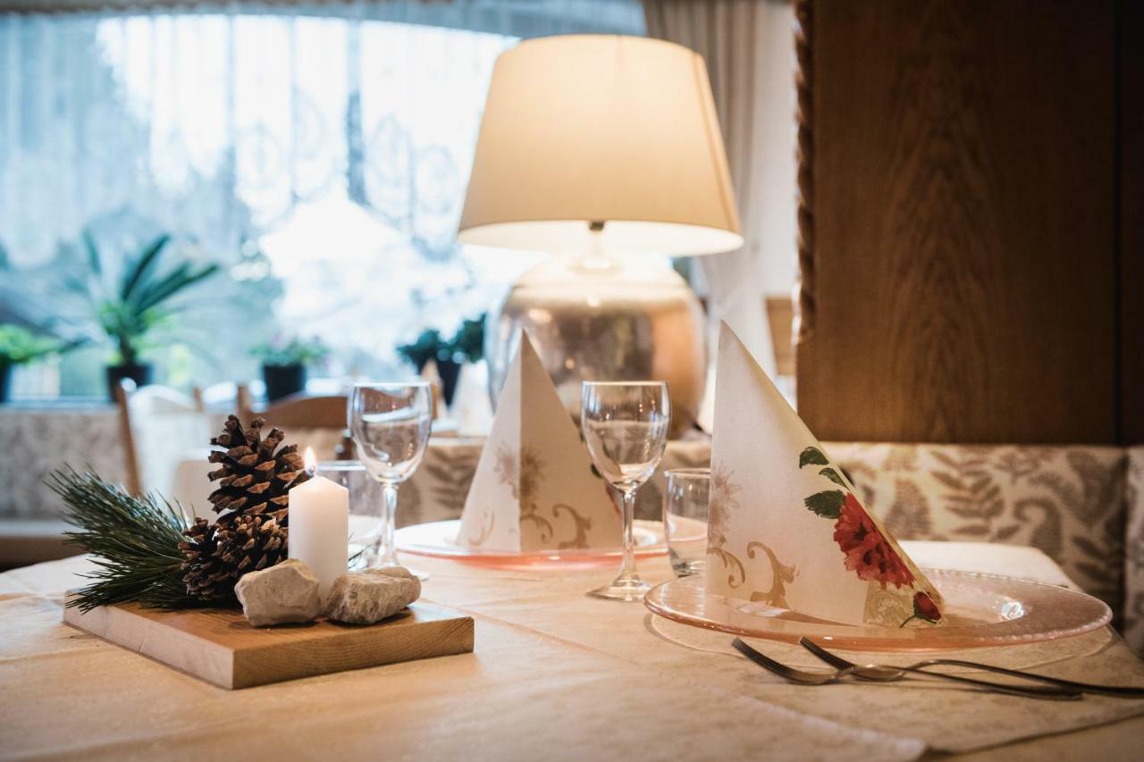 Hotel Monte Cherz Arabba Eksteriør billede